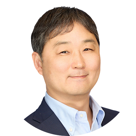 山本 健二 氏