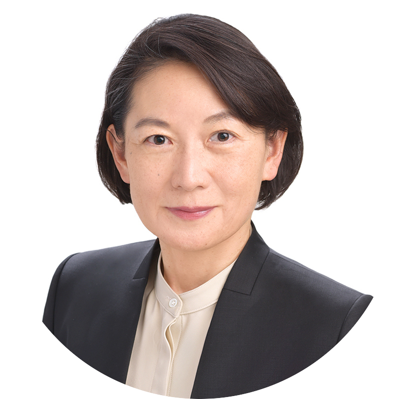 足立 朋子 氏